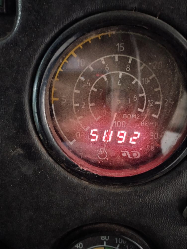 Трактор ХТЗ 242К.21