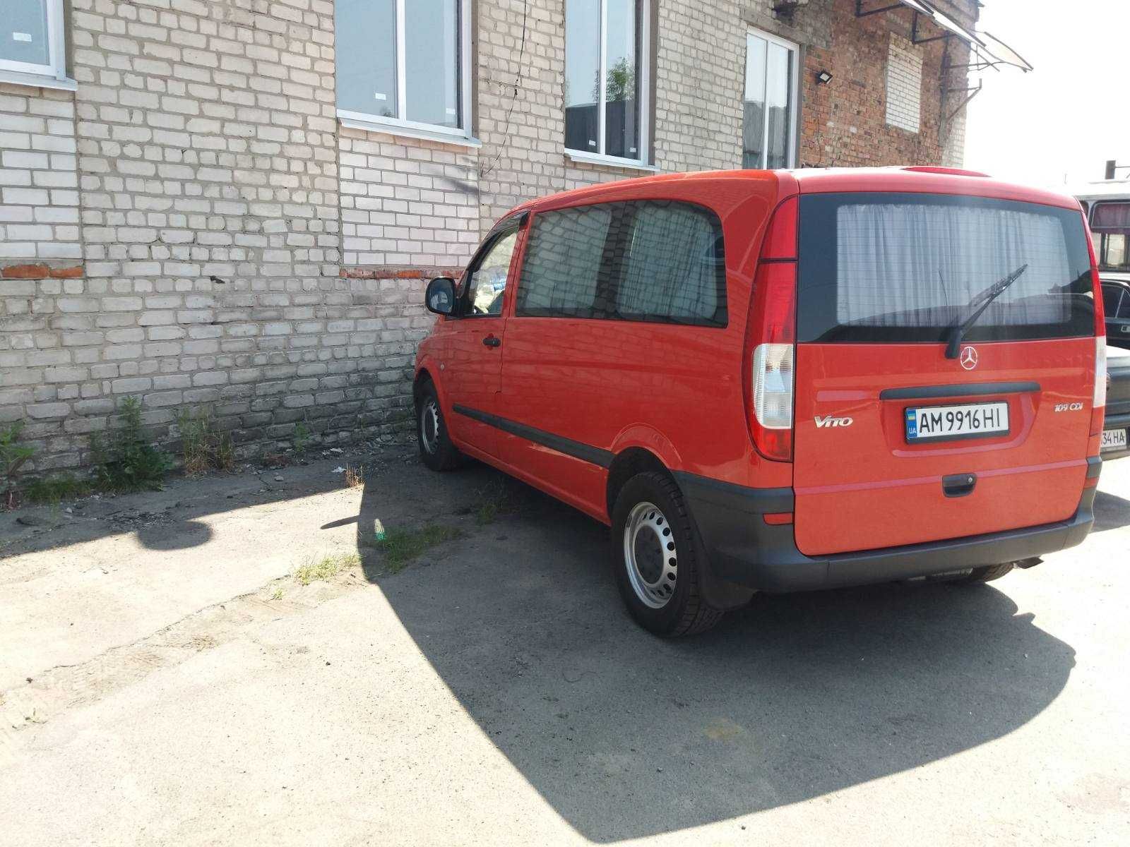 Mercedes-Benz VITO 639