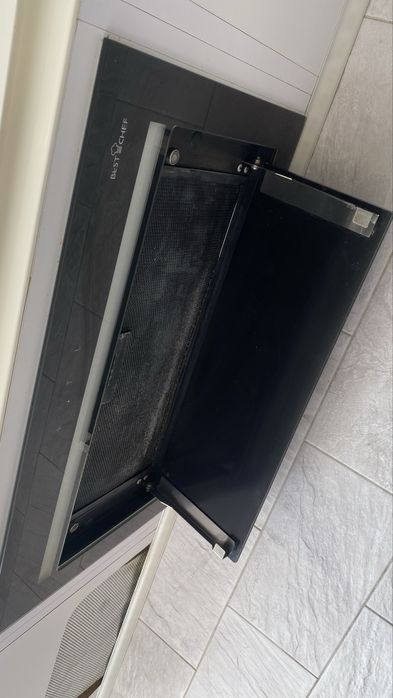 Прибирання квартир та приміщень, миття вікон