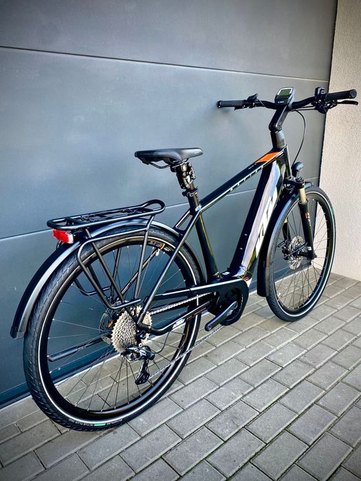 Rower elektryczny KTM Macina tour p510 na boschu Performance line 75n