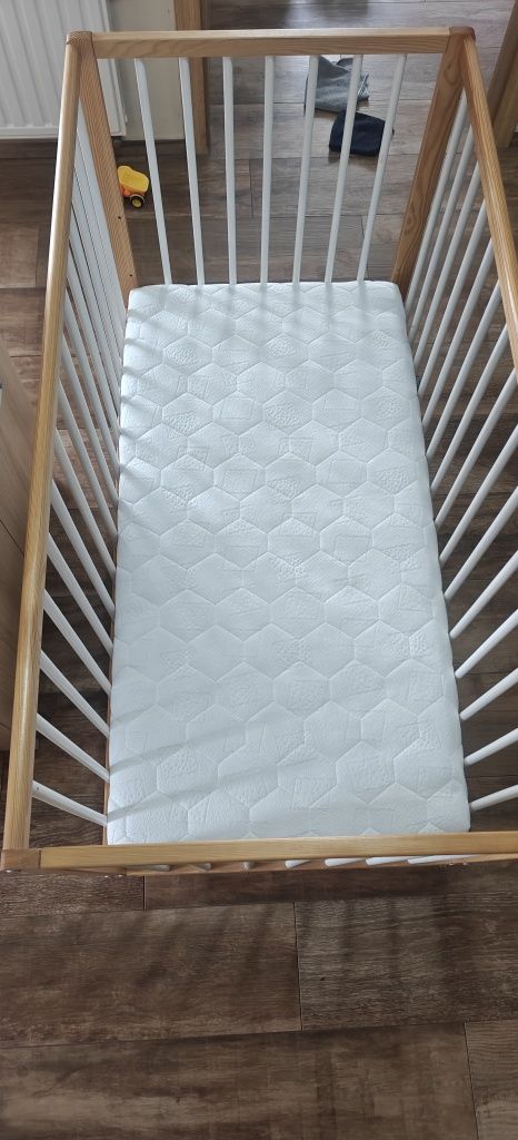 Łóżeczko 120x60 z szufladą + materac