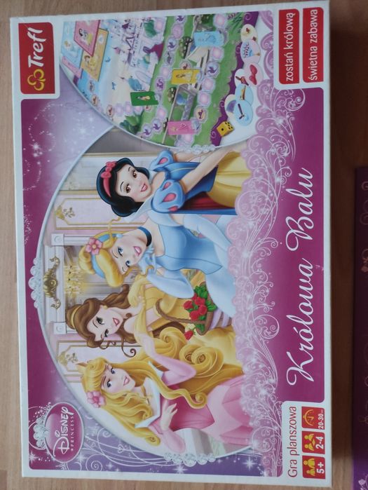 Gra planszowa Królowa Balu firmy Trefl