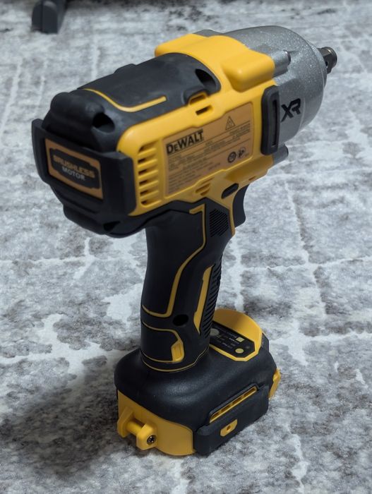 Nowy klucz udarowy DeWalt 1/2