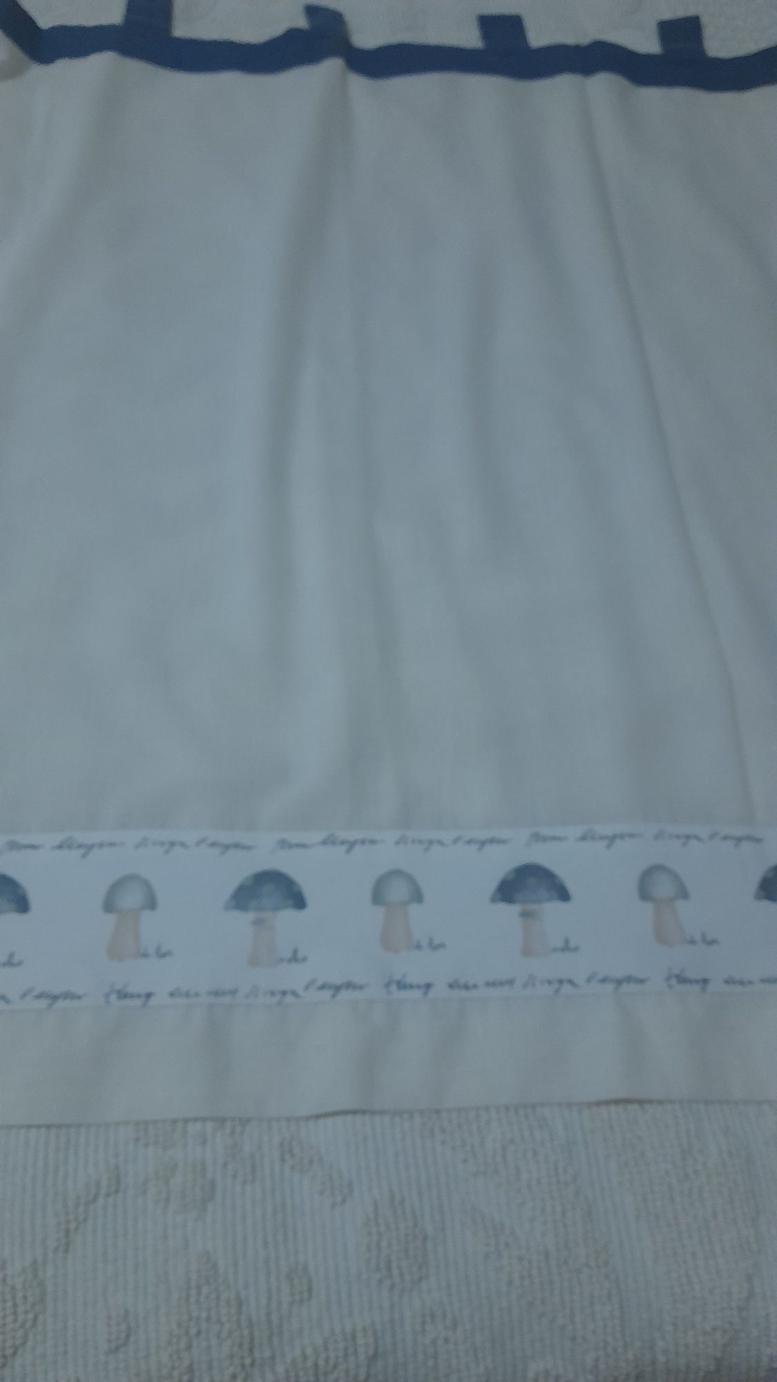 Cortinado com aplicação