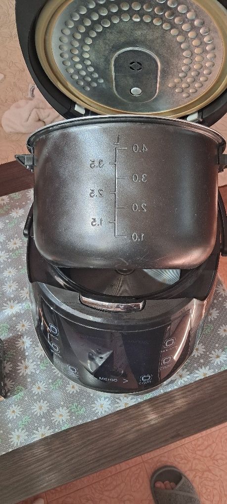 Продам мультиварку