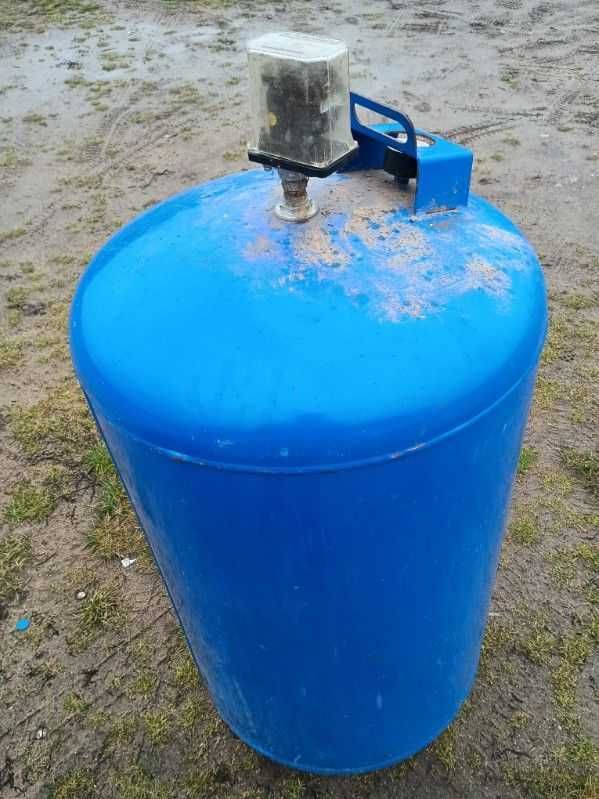 Zbiornik 200 litrów pionowy przeponowy
