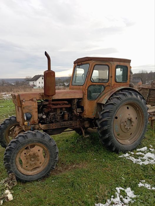 Продам трактор Т-40