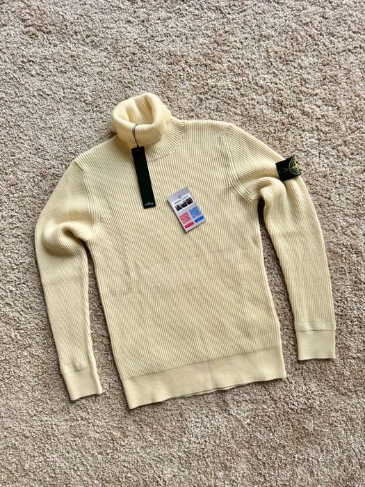 Гольф Stone Island