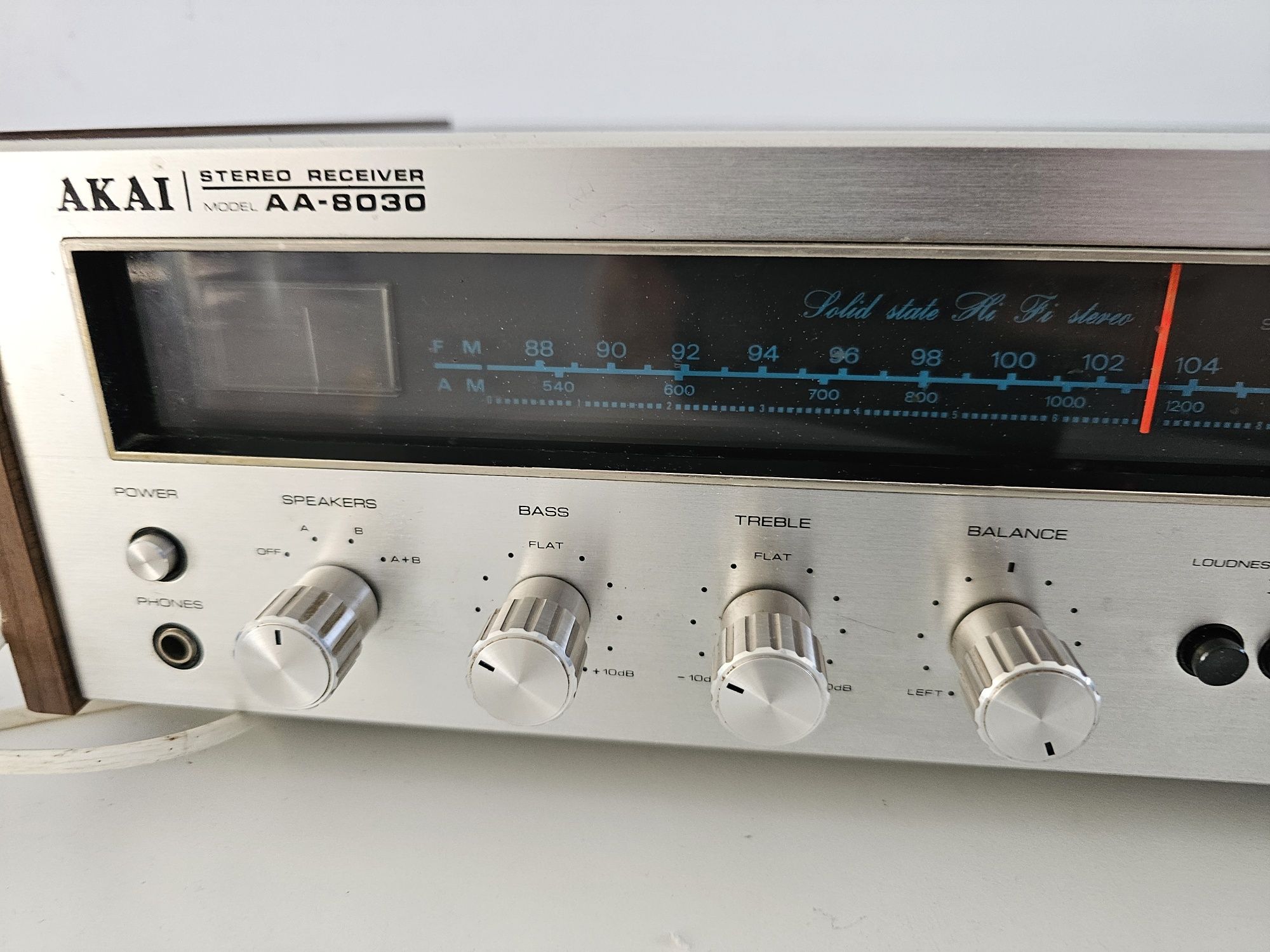 Amplituner Akai aa-8030