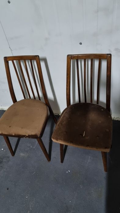 Stare Krzesła TON /JITONA