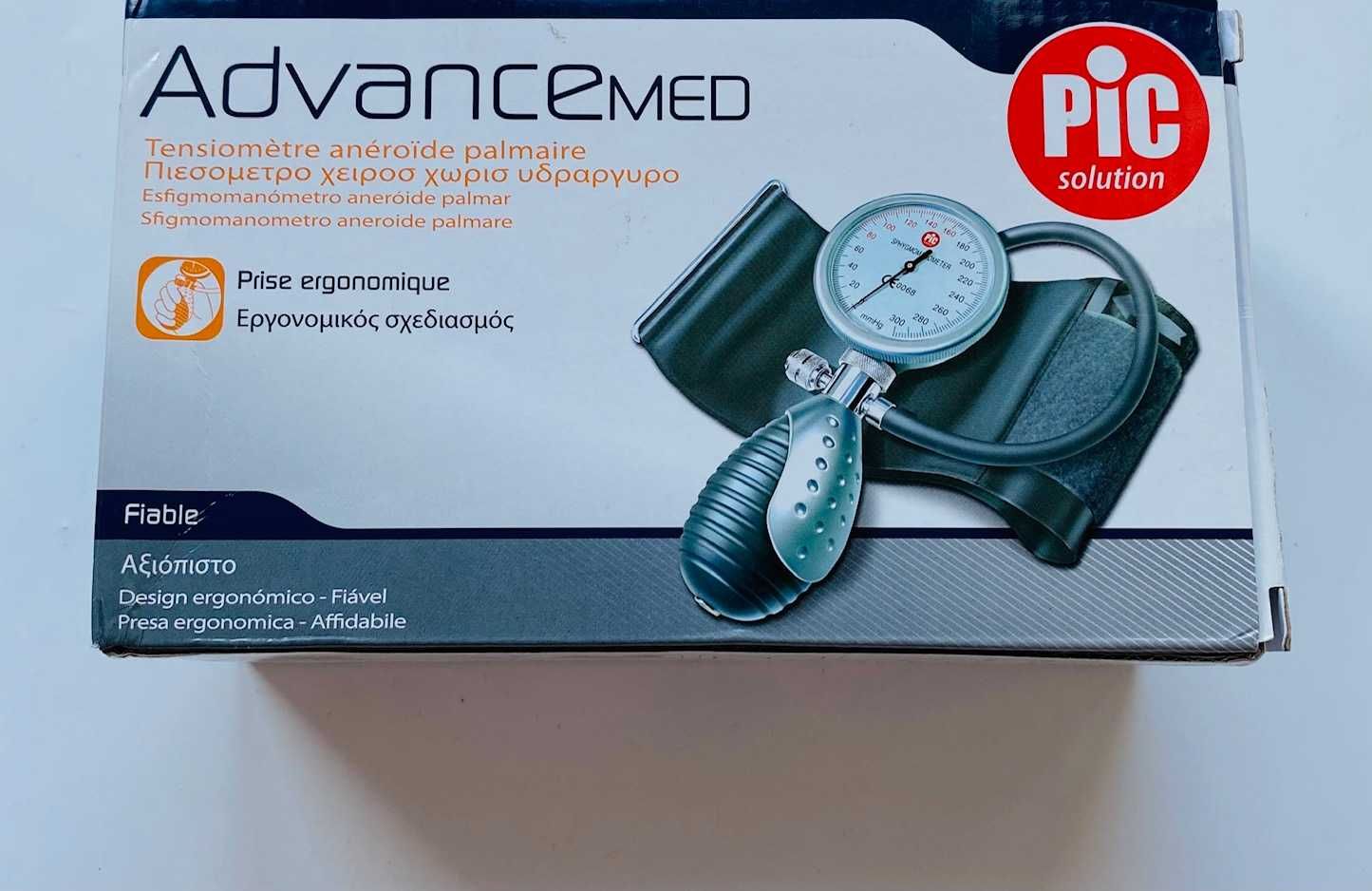 Ciśnieniomierz zegarowy PiC solution na ramię