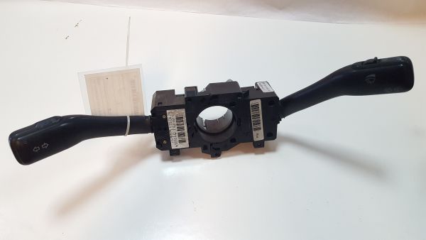 Conjunto / manetes de luzes e limpa vidros VOLKSWAGEN Golf IV (1J1)