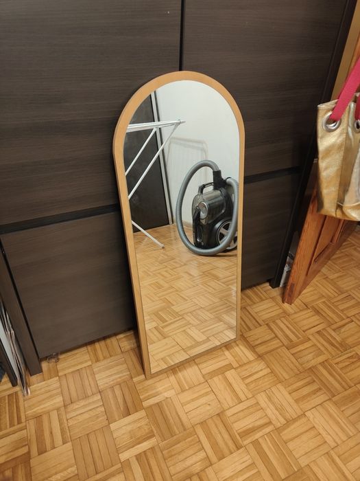 Lustro wiszące do przedpokoju BRW
