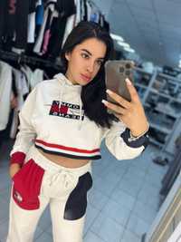 TOMMY HILFIGER -40% Женский спортивный весенний костюм белый кофта топ