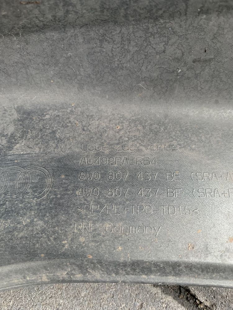 Audi RS4 B9 lift zderzak przedni przód grill atrapa 8W0