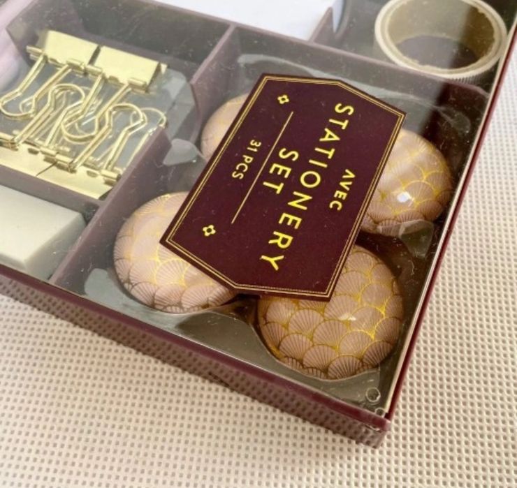 Zestaw biurowy, akcesoria biurowe 31 szt. Nowe