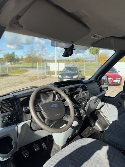 Bus Ford Transit 2.2 Diesel. Wysoki. Paka 195х165х320. Dobry stan.Raty