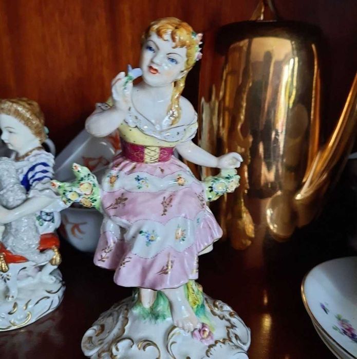 R & S porcelana do czekolady