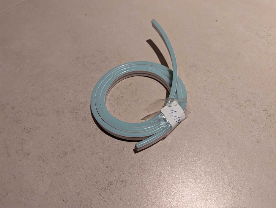 Neon LED FLEX SILICONE 12V 6x12 - BŁĘKITNY - 1,1 metr