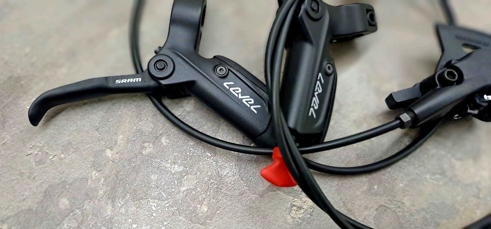 Тормоза гидравлические Sram Level, новые