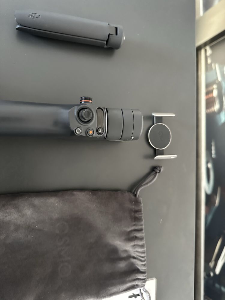 Dji osmo mobile 6 gimbal