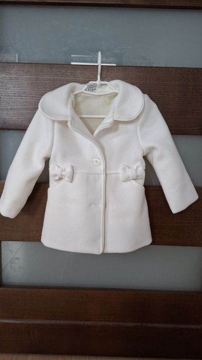 Płaszczyk biały roz. 74