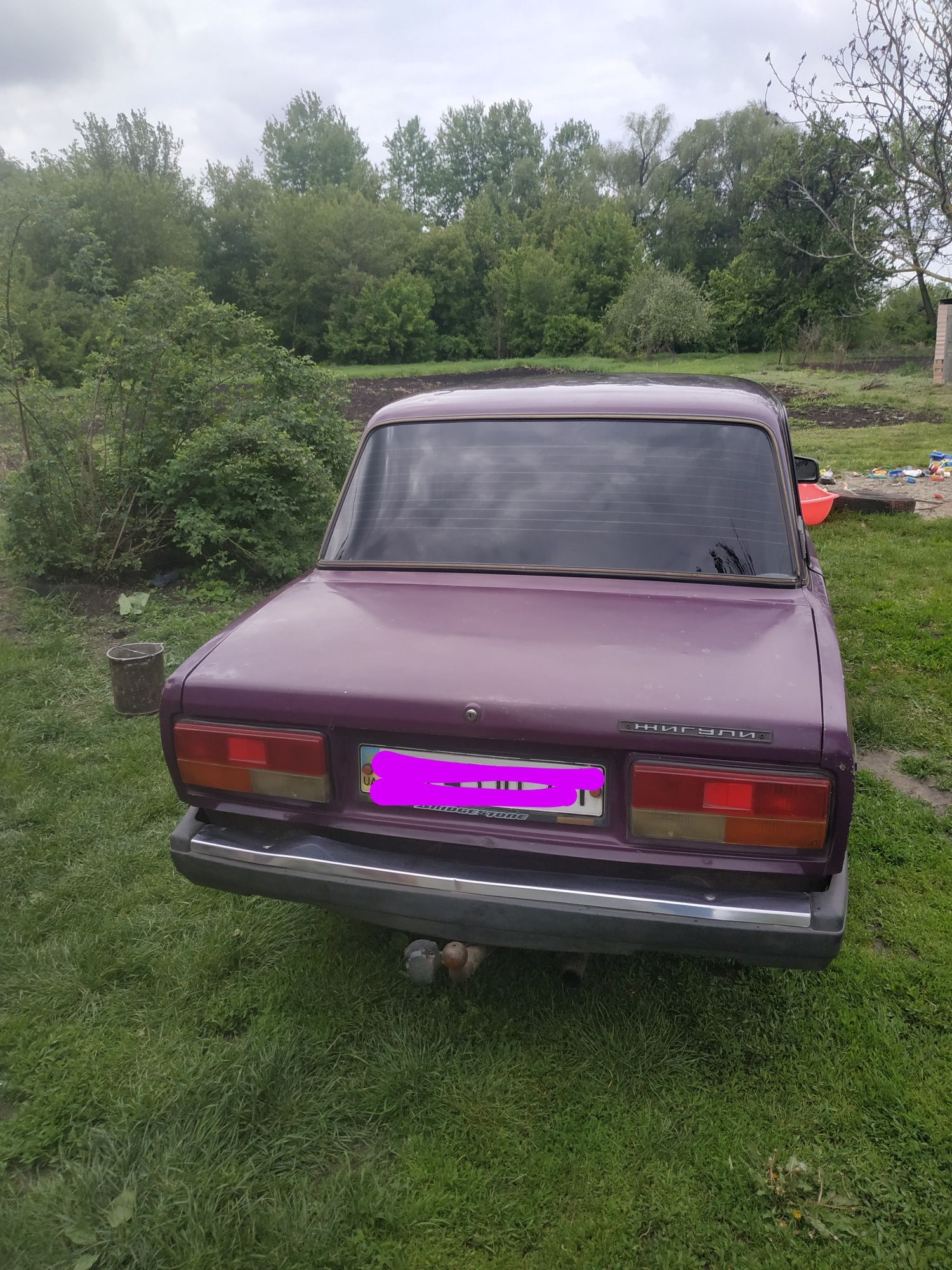 Продам жигу.  Машинка довезе куди завгодно.