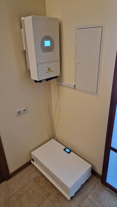 Системи безперебійного живлення будинків з акуму-ром 3-20 квт