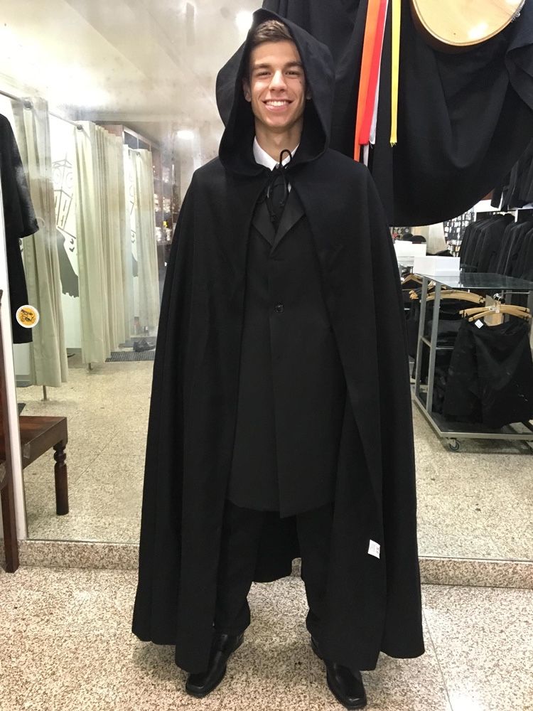 Traje Academico Isave