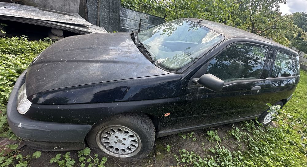 Продам автомобіль Alfa Romeo 145 1997р 1.7 Бензин