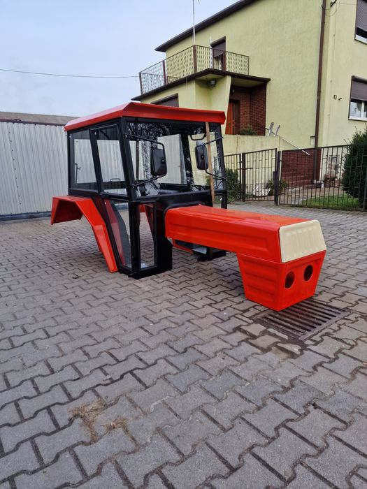 Kabina C360 C 360 Ursus C330 Kabina ciągnikowa C-360 Kabina C330 TUR