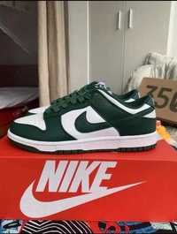 Nike Dunk Low Michigan State 41