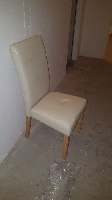 Krzesło z eco skóry Jysk