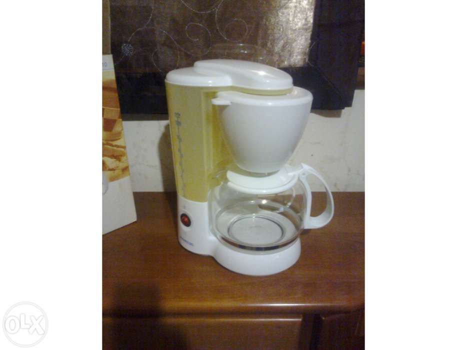 Máquina de café sem uso