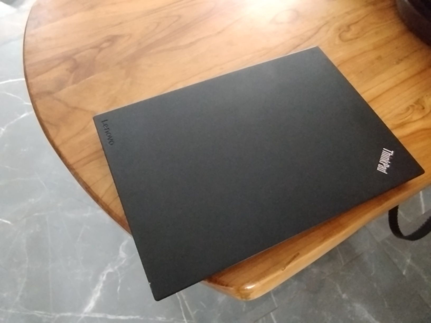 Ноутбук леново Lenovo 20LAS1N700 intel 8 покоління 16 озу ддр4 512 ssd