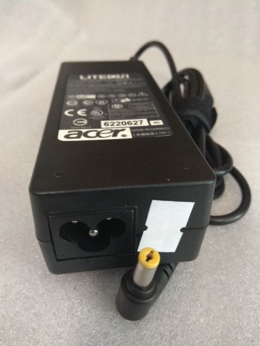 Зарядка Блок питания для ноутбука ACER 19V 4.74A 90W (5.5*1.7) (новая