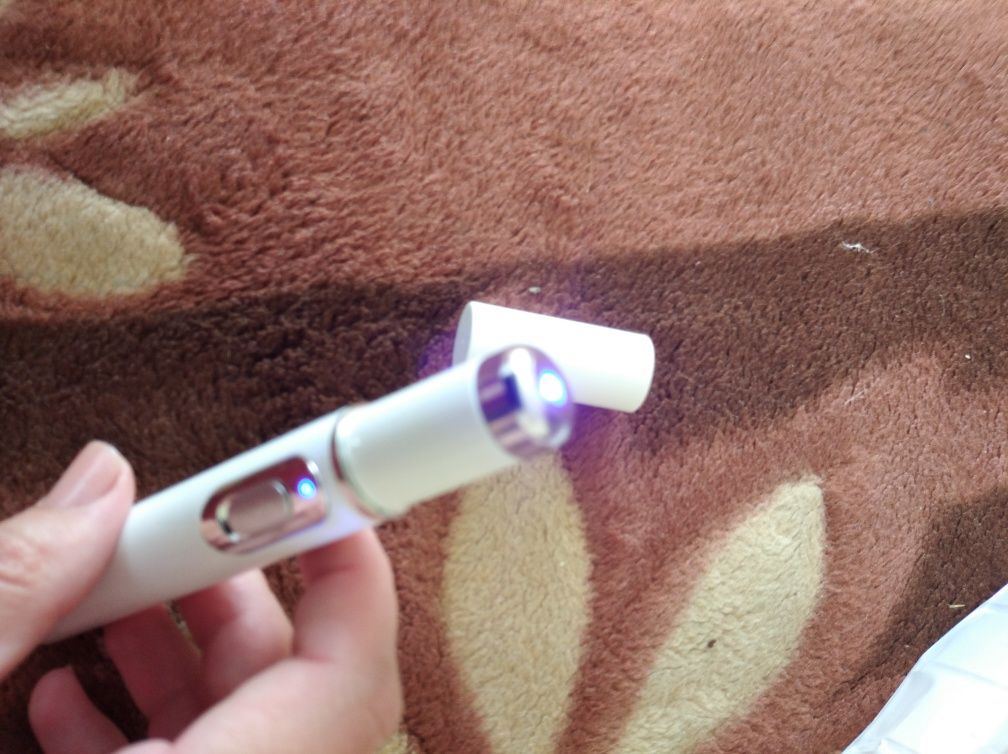 Blue Light Acne Treatment новий