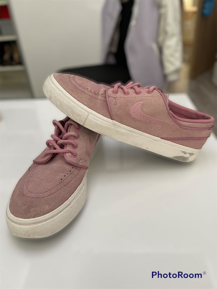 Nike Stefan Janoski BG