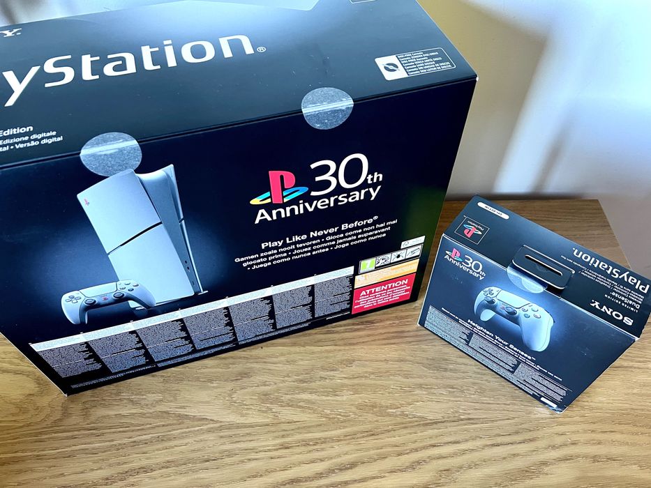 [NOVA] PS5 - Playstation 5 Edição 30th Anniversary + Comando Dualsense