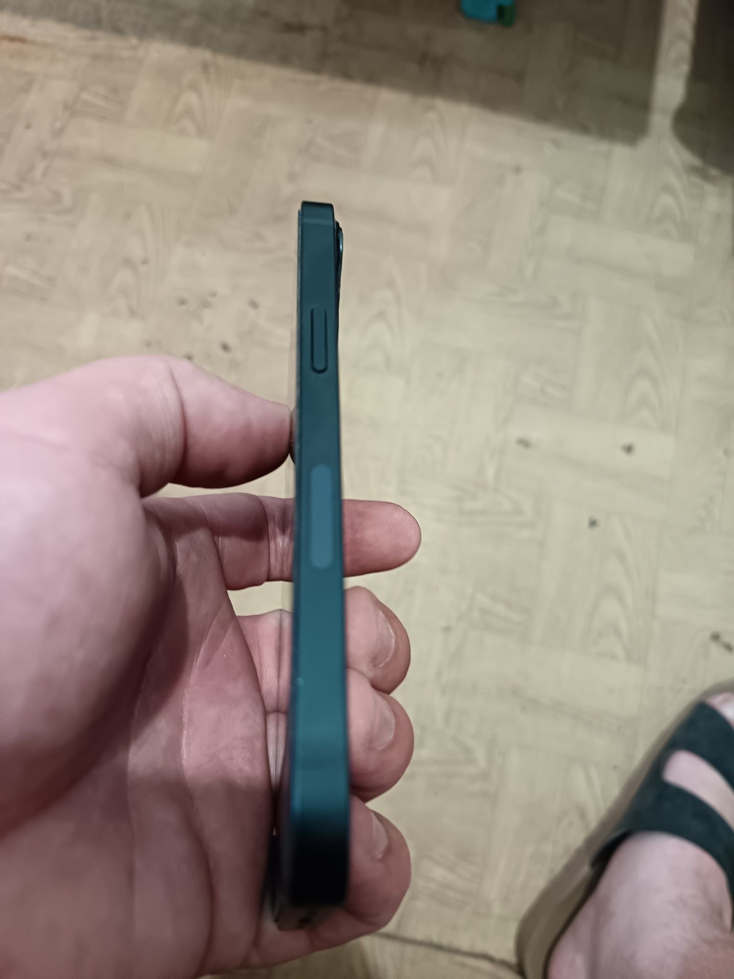 iPhone 13. 128gb r-sim МDM