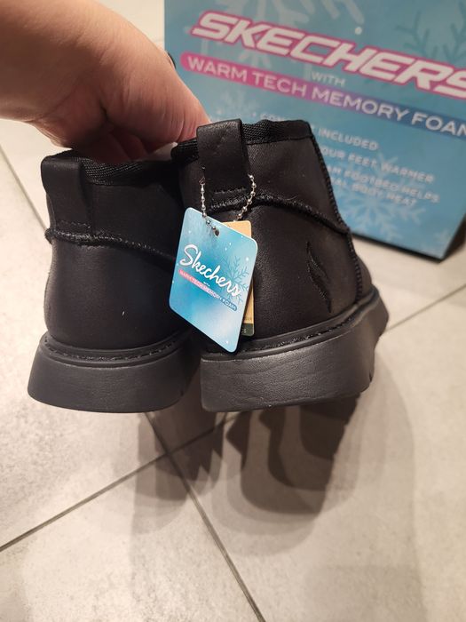 Черевики уги жіночі нові зима  Skechers 169018 BBK оригінал