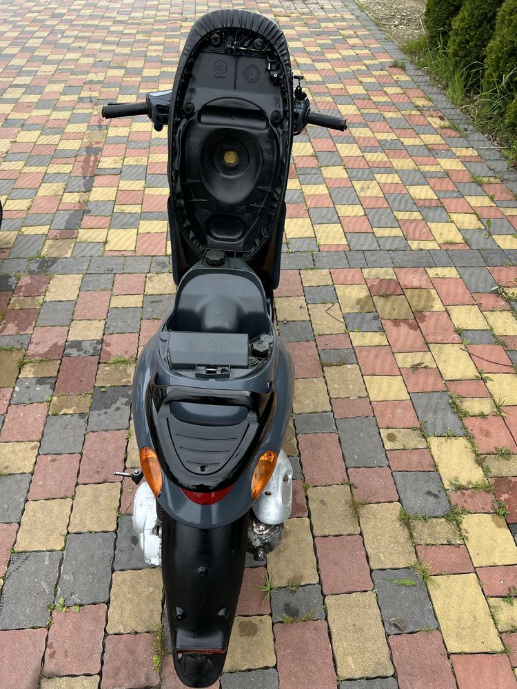 скутер Piaggio Liberty 50