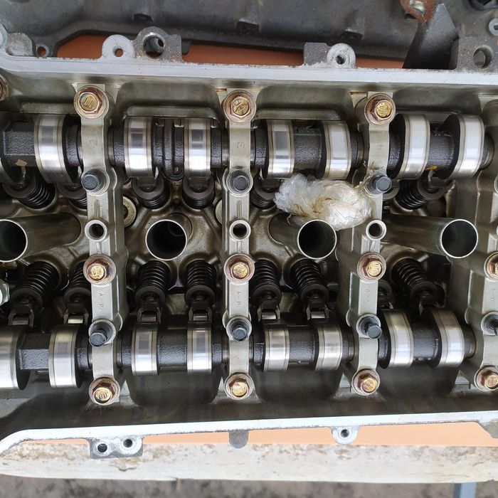 ГБЦ головка блока цилиндров Toyota Corolla 150