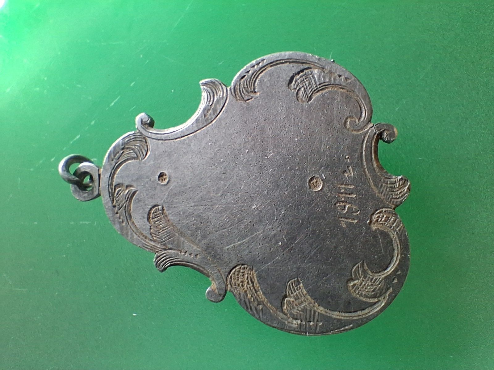 Srebrny medalion