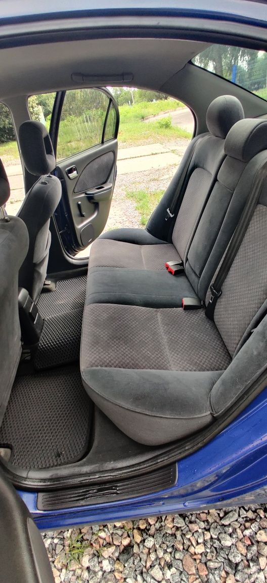 Toyota Avensis T22