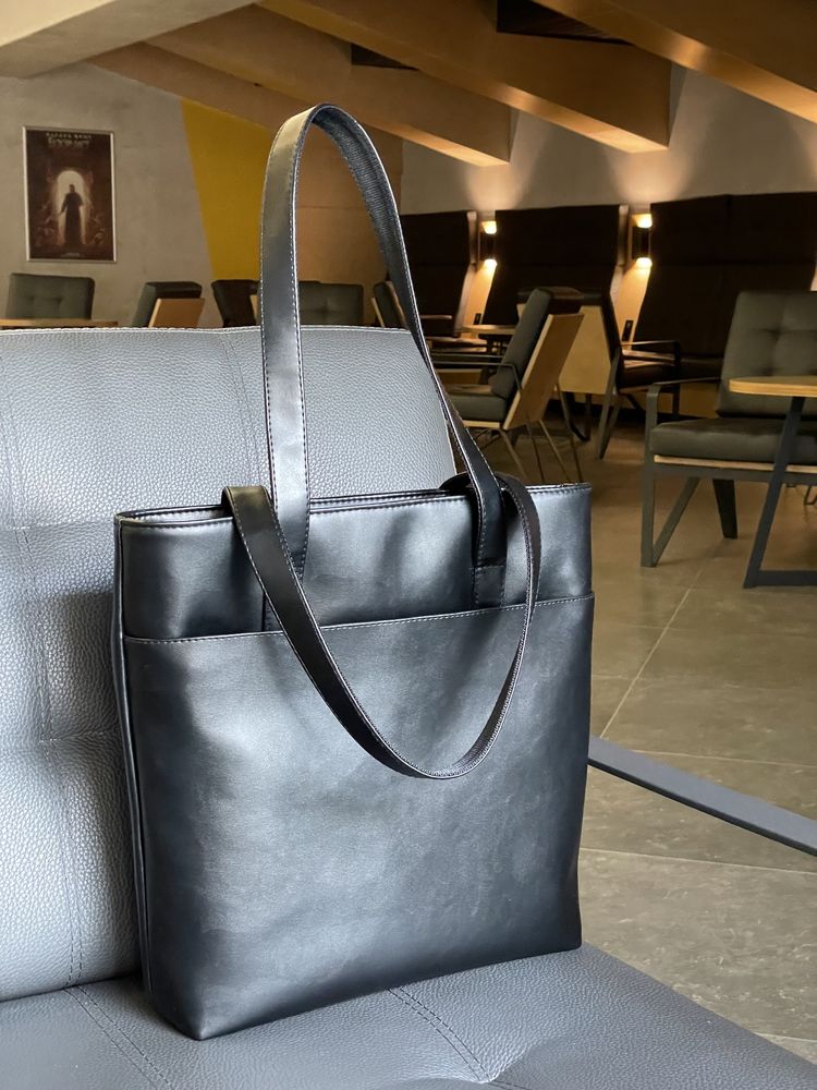 Женская черная сумка шопер на каждый день из эко-кожи (кож-зам)