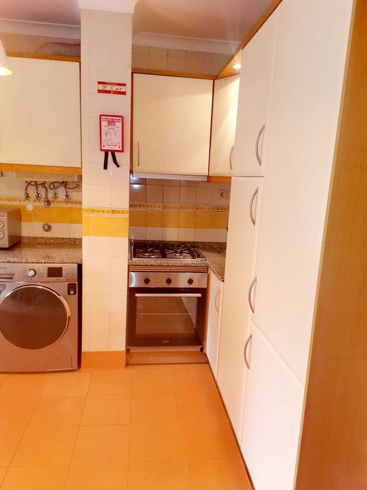 Arrenda-se Apartamento T2 Quinta da Beloura - despesas incluídas