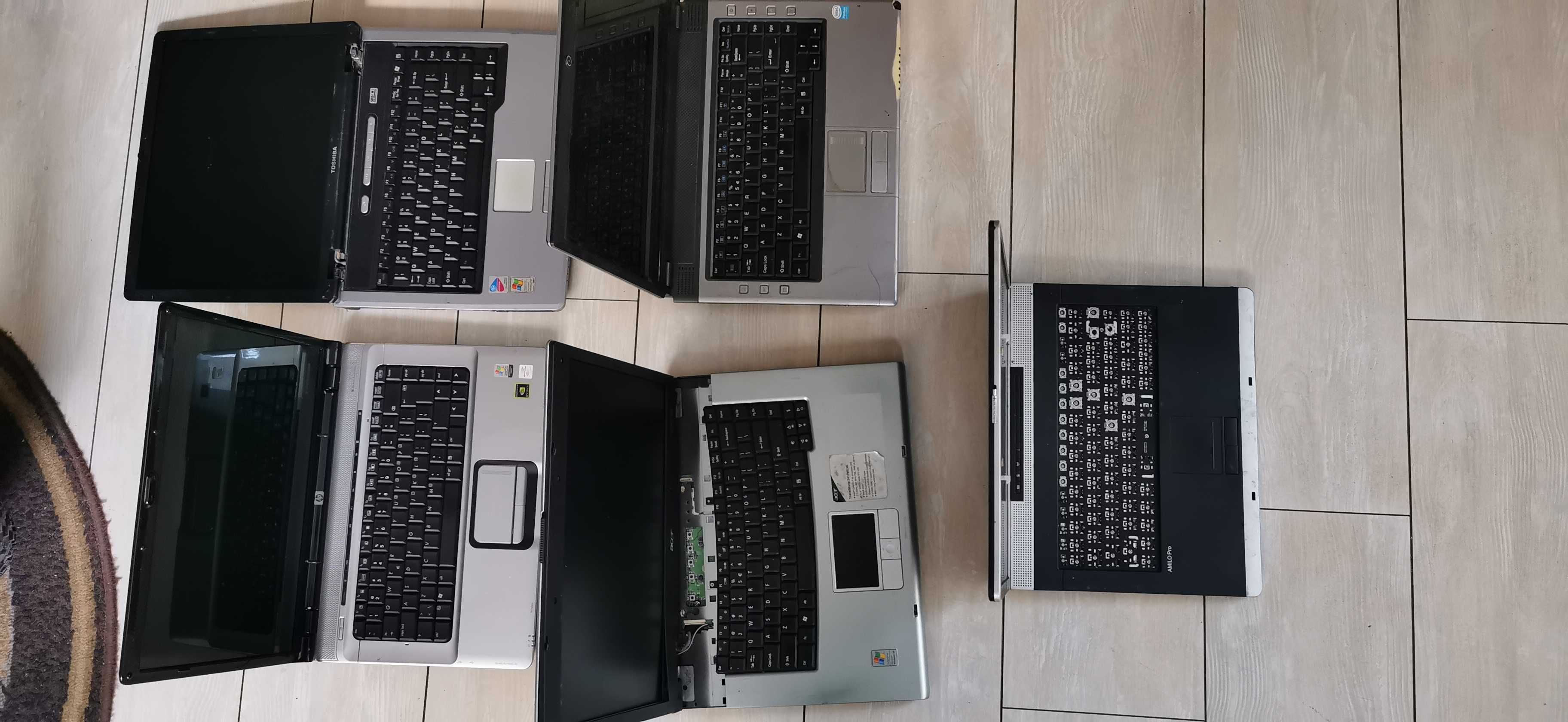 Sprzedam 5 laptopów uszkodzonych