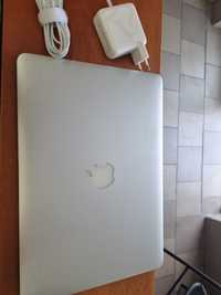 Apple MacBook Air A1466 I5 8/256 GB