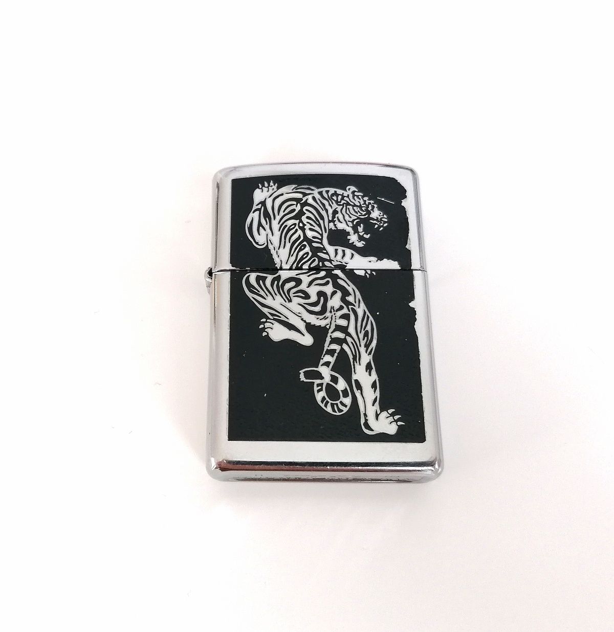 Zippo Tygrys z 2009 roku